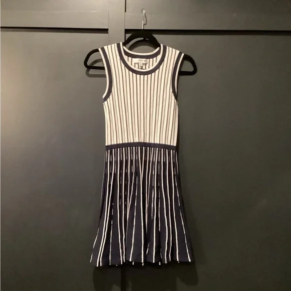 Jason Wu Sleeveless Blue White Stripe pleated knit Swing Mini dress XS - Picture 2 of 13